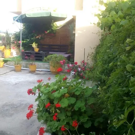 Chrysanthi Melitsa Apts. Nyaraló *