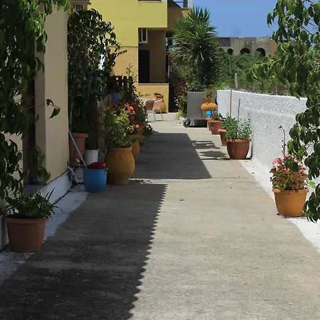 Chrysanthi Melitsa Apts. Nyaraló *